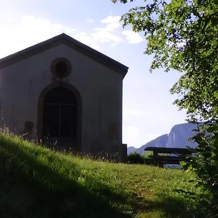 Chartrouzen Chambre D'hote Bed & Breakfast Les Echelles
