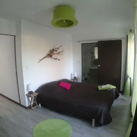 Bed & Breakfast Chartrouzen Chambre D'hote