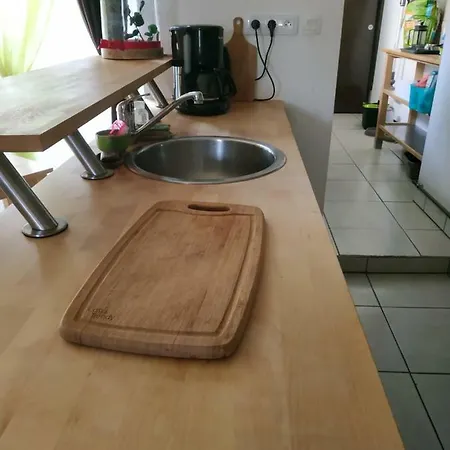 Chartrouzen Chambre D'hote Bed & Breakfast *