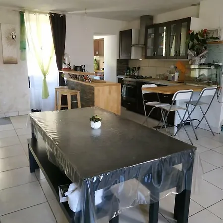Chartrouzen Chambre D'hote